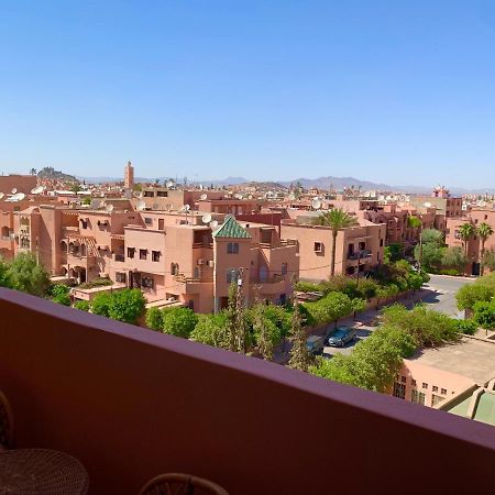 Moderne, Lumineux & Spacieux Avec Balcon -Central -Wifi-Smart Tv-Clim Apartment Marrakesh Luaran gambar