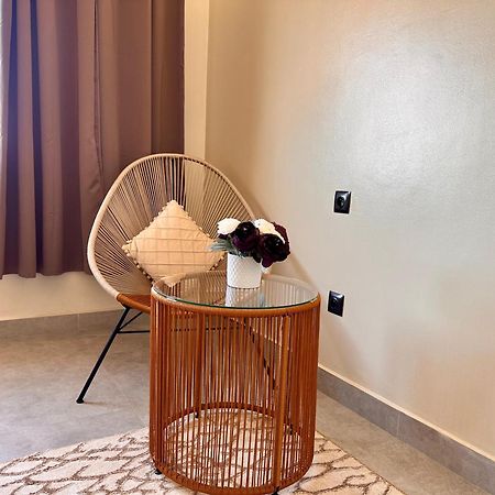 Moderne, Lumineux & Spacieux Avec Balcon -Central -Wifi-Smart Tv-Clim Marrakesh Luaran gambar