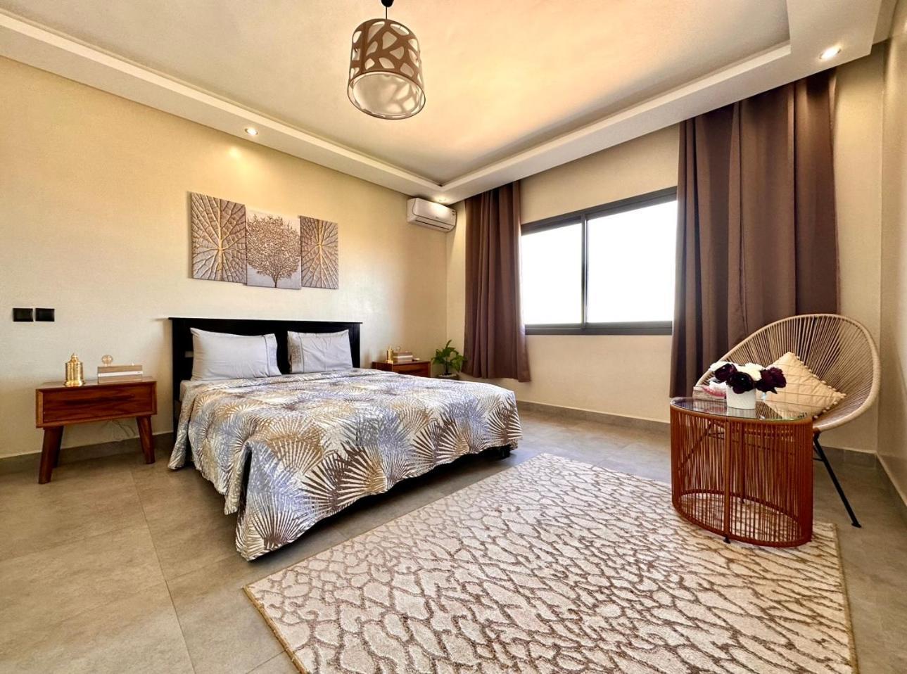 Moderne, Lumineux & Spacieux Avec Balcon -Central -Wifi-Smart Tv-Clim Marrakesh Luaran gambar